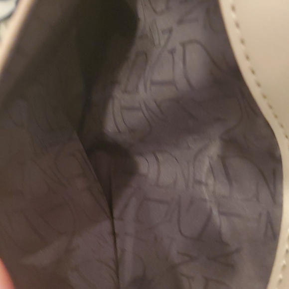 Danielle Nicole Shoulder Bag - Picture 6 of 6